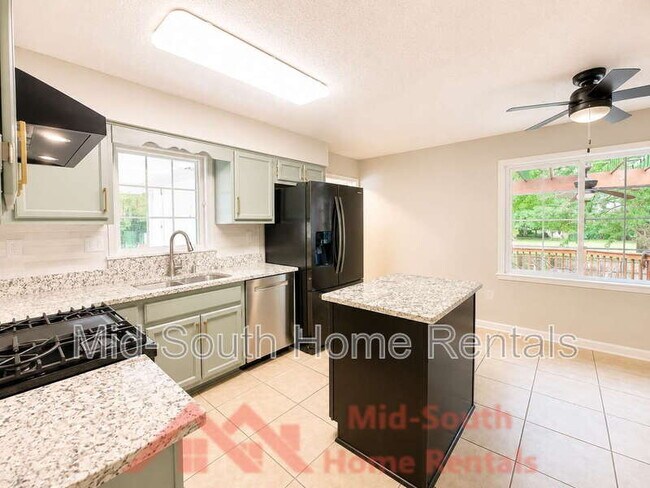 Building Photo - 6934 Wynterhall Dr