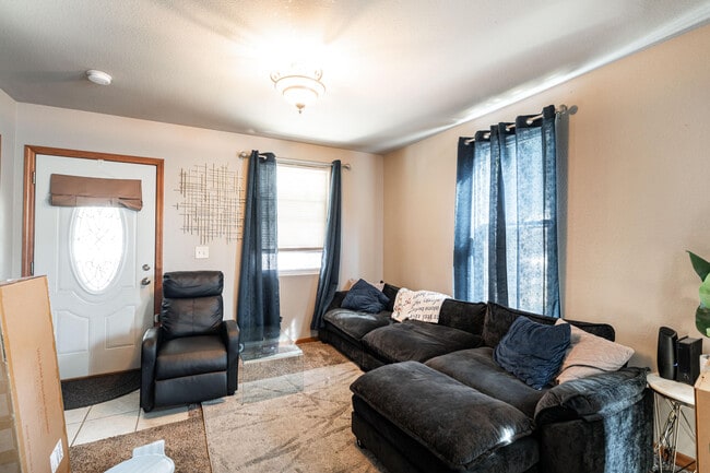 Building Photo - 1801 S 64th St