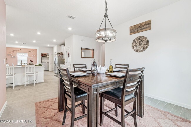 Building Photo - 84651 Balsam Ct