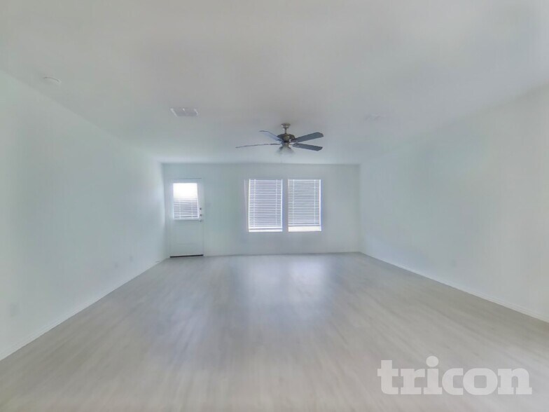Building Photo - 11826 Hermosa Ln