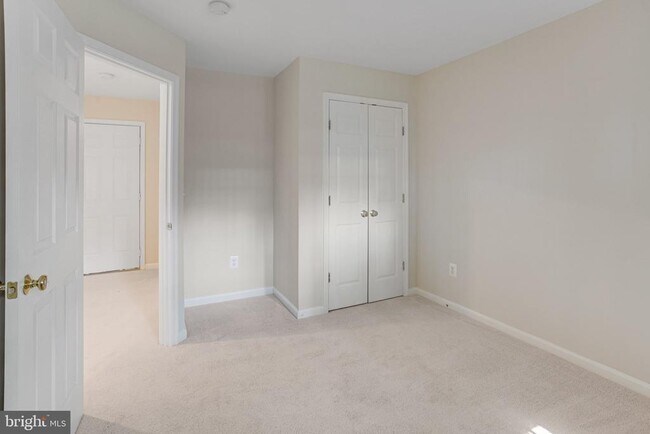 Building Photo - 15519 Exmore Ct