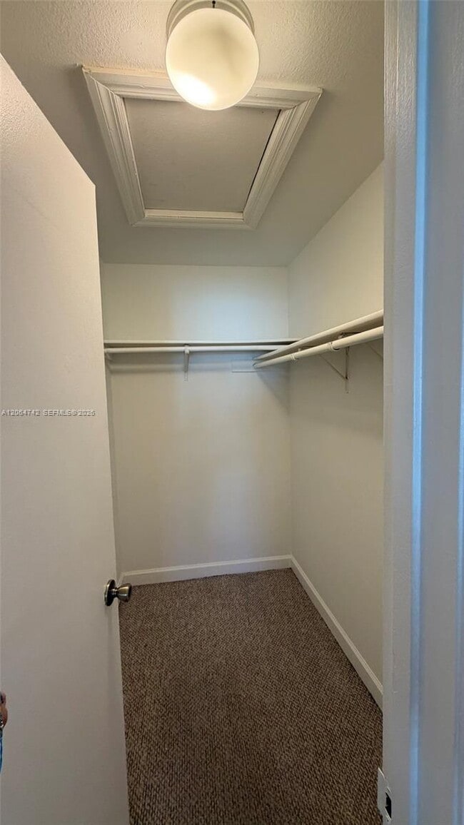 Building Photo - 4058 NW 87th Ave