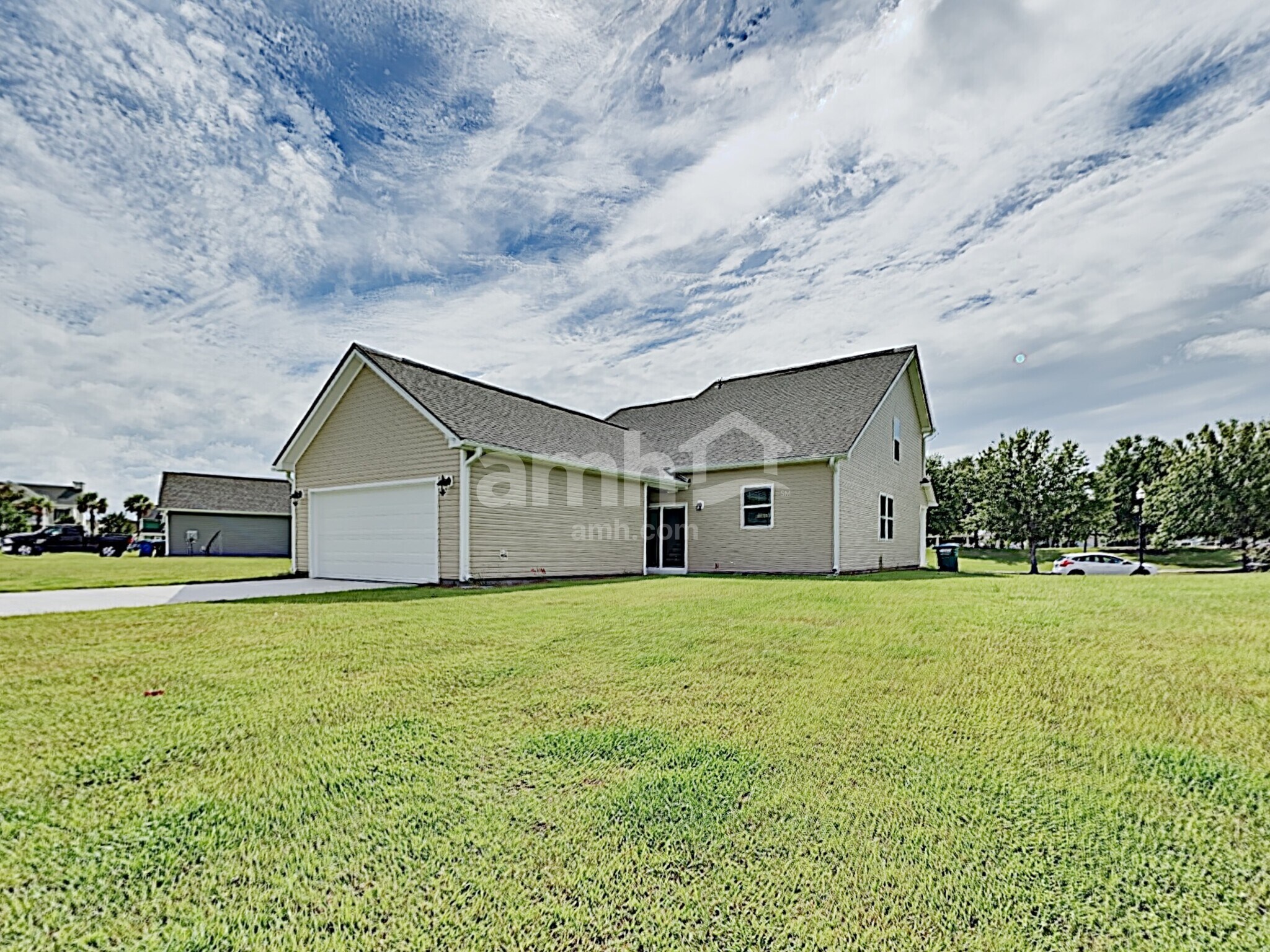 Building Photo - 106 Parkside Blvd