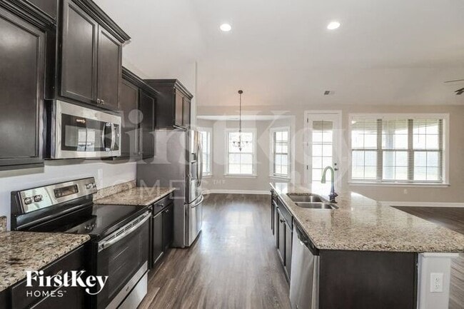 Building Photo - 2275 Wellspring Ln