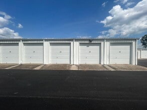 Building Photo - Midtown Plaza