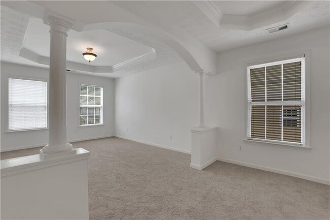 Building Photo - 3208 Juniper Dr
