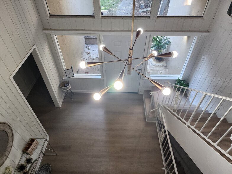 Building Photo - 17651 Graham St