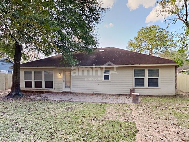 Building Photo - 13307 Montaigne Dr