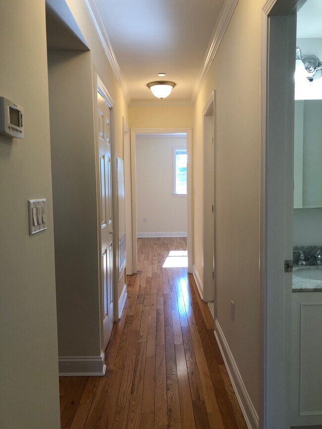 Building Photo - 50 Langdon St