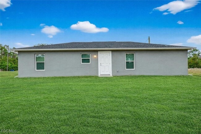 Building Photo - 6056 Pecan Cir