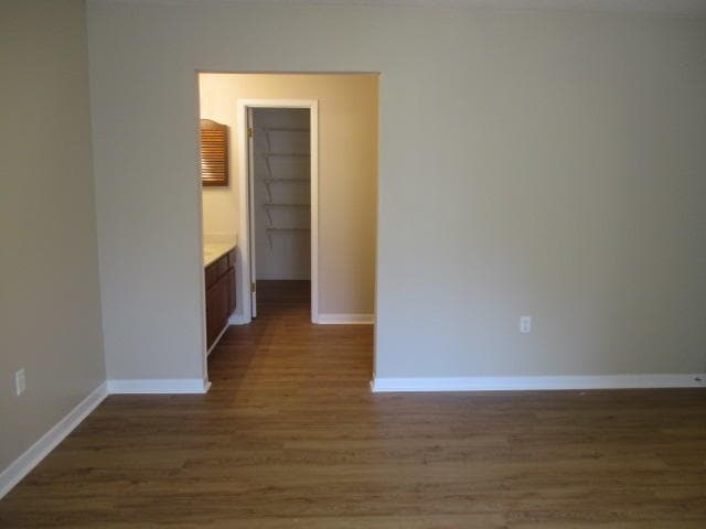 Building Photo - 700 Bay Dr