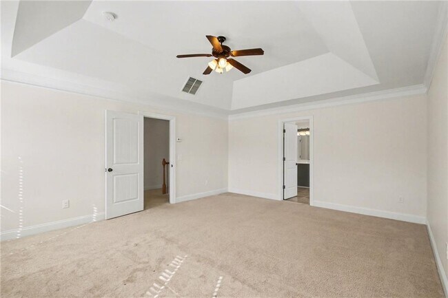 Building Photo - 2260 Harvest Ridge Cir NE