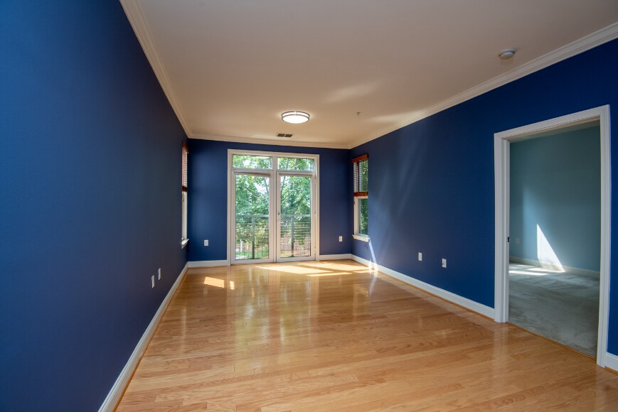 Building Photo - 1391 Pennsylvania Ave SE