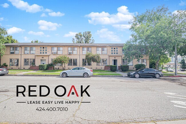 Building Photo - 3370 W 83rd St