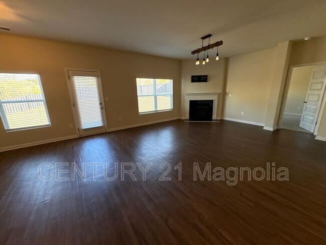 Building Photo - 3061 White Gate Lp