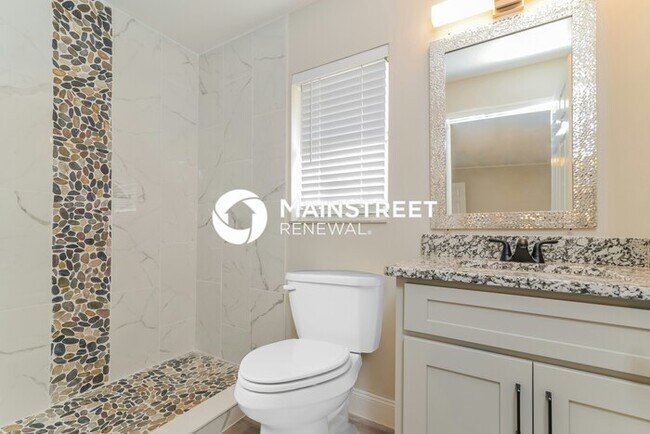 Building Photo - 3 Bedroom Pet-Friendly Home in CLERMONT, FL with Main Street Renewal