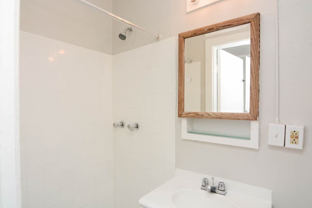 Building Photo - 3815 N Fremont St