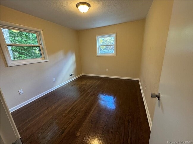 Building Photo - 219 Oxford Rd