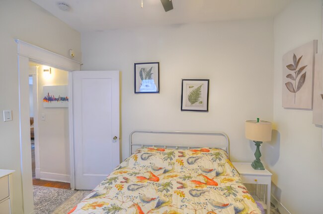 Building Photo - 21 Garden St