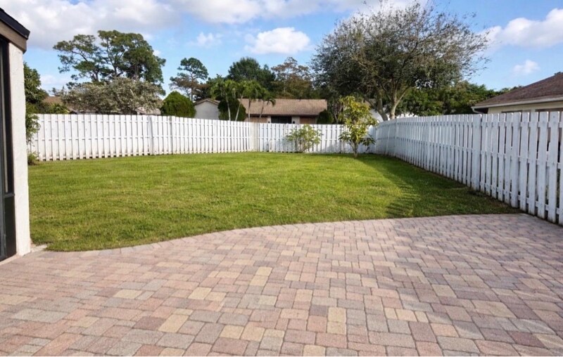 Building Photo - 9616 Golf State Park Way