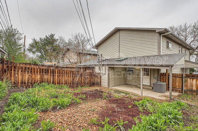Building Photo - 2103 W Harvard Ave