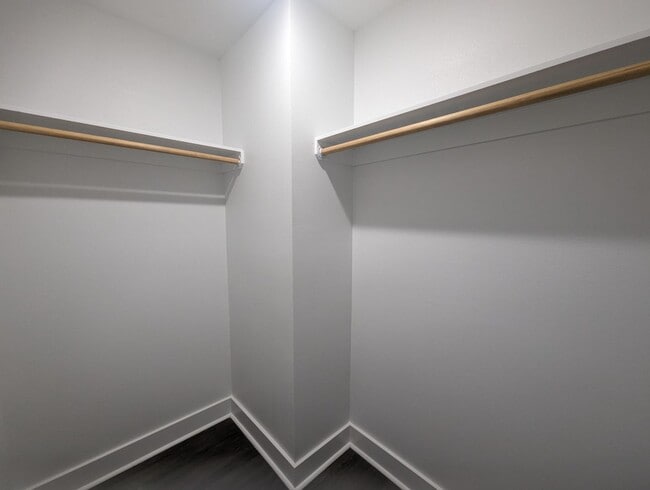 Building Photo - 3 Bedroom/2 Bathroom New Construction Town...