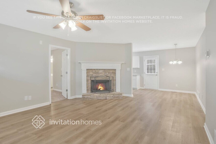 Building Photo - 121 Limestone Ln