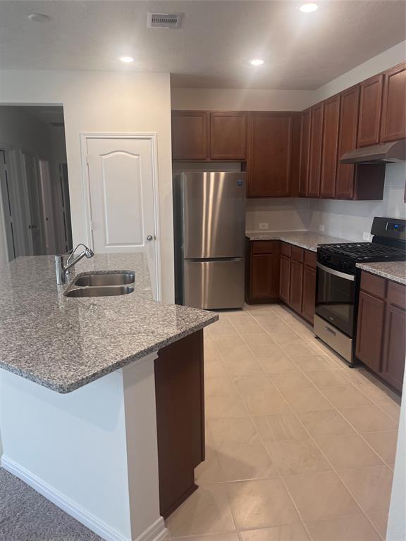 Building Photo - 15723 Winter Heights Dr