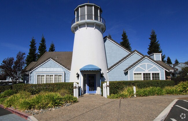 Primary Photo - Lighthouse Condominiums