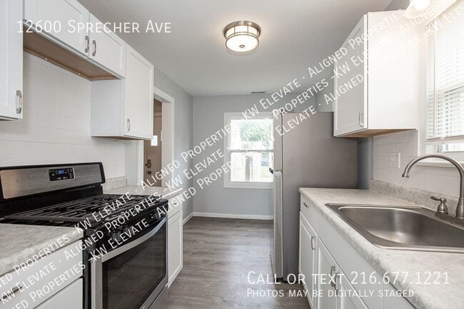 Building Photo - 12600 Sprecher Ave