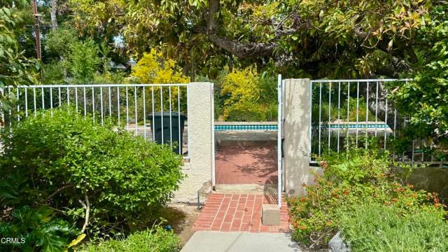 Building Photo - 4585 Belita Ln