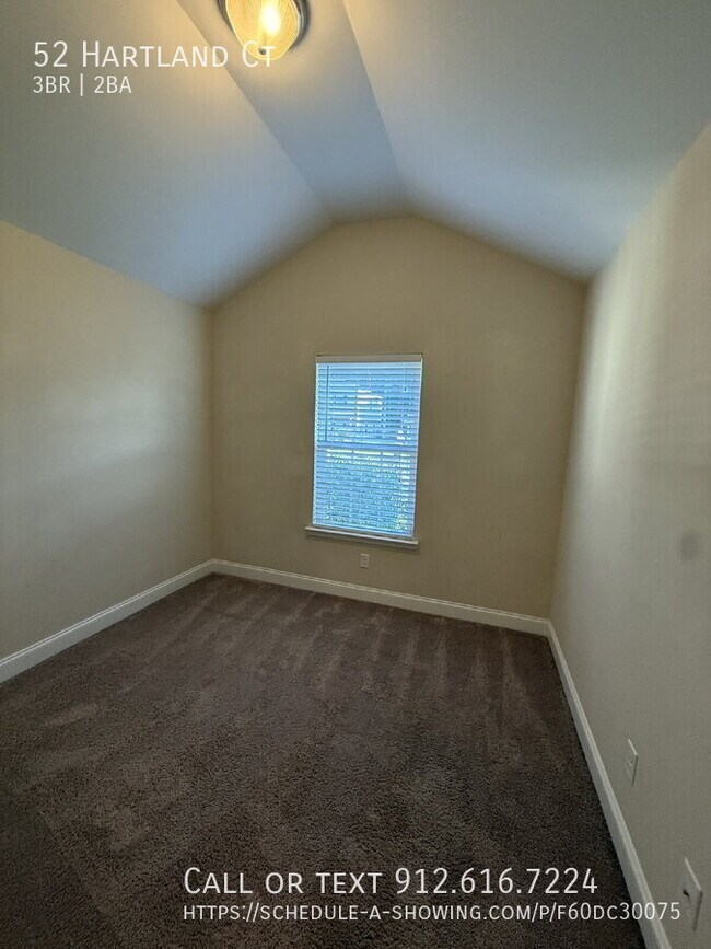 Building Photo - 52 Hartland Ct