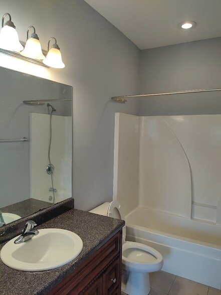 Building Photo - 611 Atkinson Dr