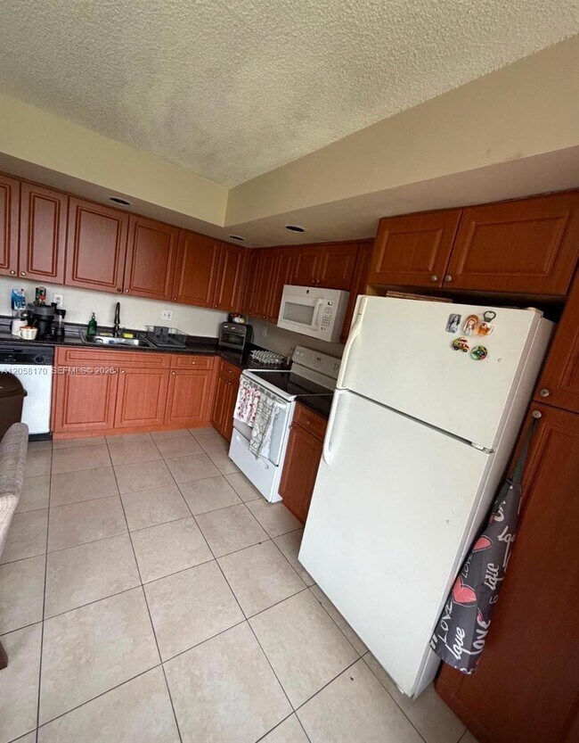 Building Photo - 8600 SW 133rd Avenue Rd