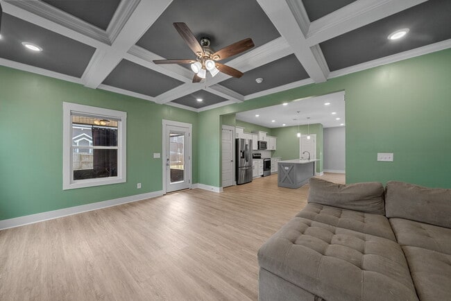 Building Photo - 1511 Kingbird Dr