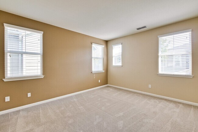 Building Photo - 309 Rayos Del Sol Dr