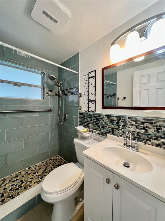 Building Photo - 6143 Illinois Ave