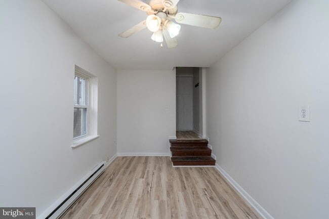 Building Photo - 1722 Eastern Ave