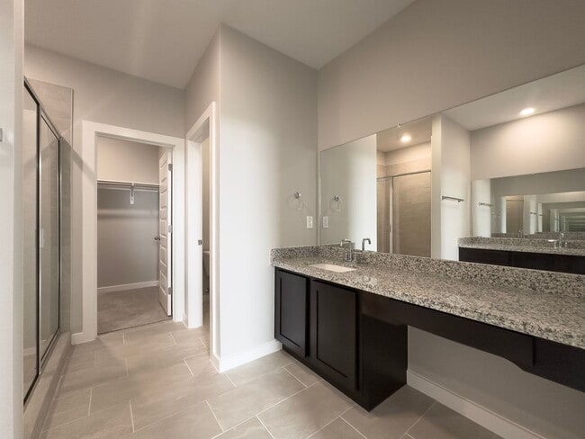Building Photo - Newly constructed 4bd Home in Villas San A...