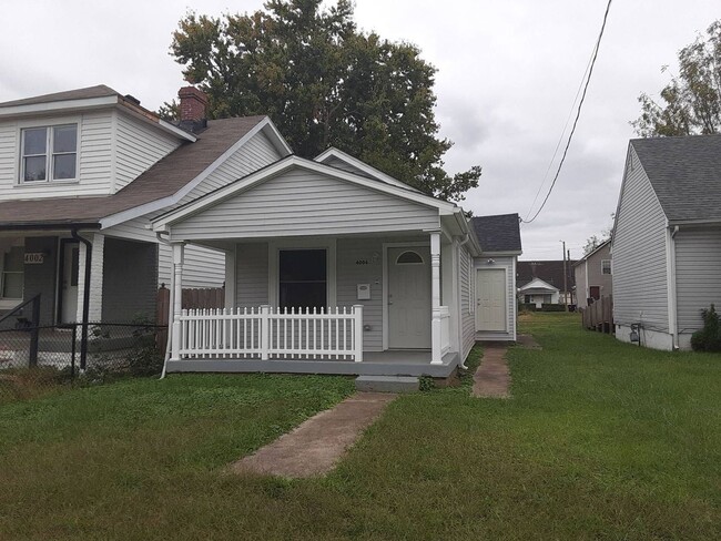Primary Photo - Charming updated 2 br 1 bth house