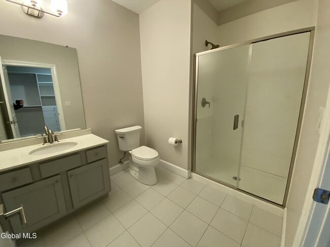 Building Photo - 2 West Ave