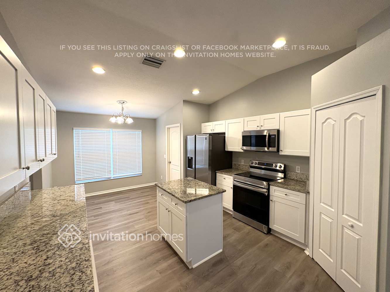 Building Photo - 5902 Falconpark Ct