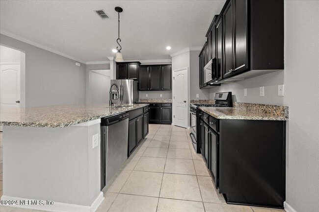 Building Photo - 13 Pantano Vista Way