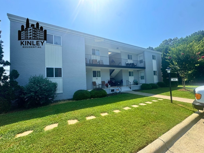 Building Photo - Clemmons Village Apartments