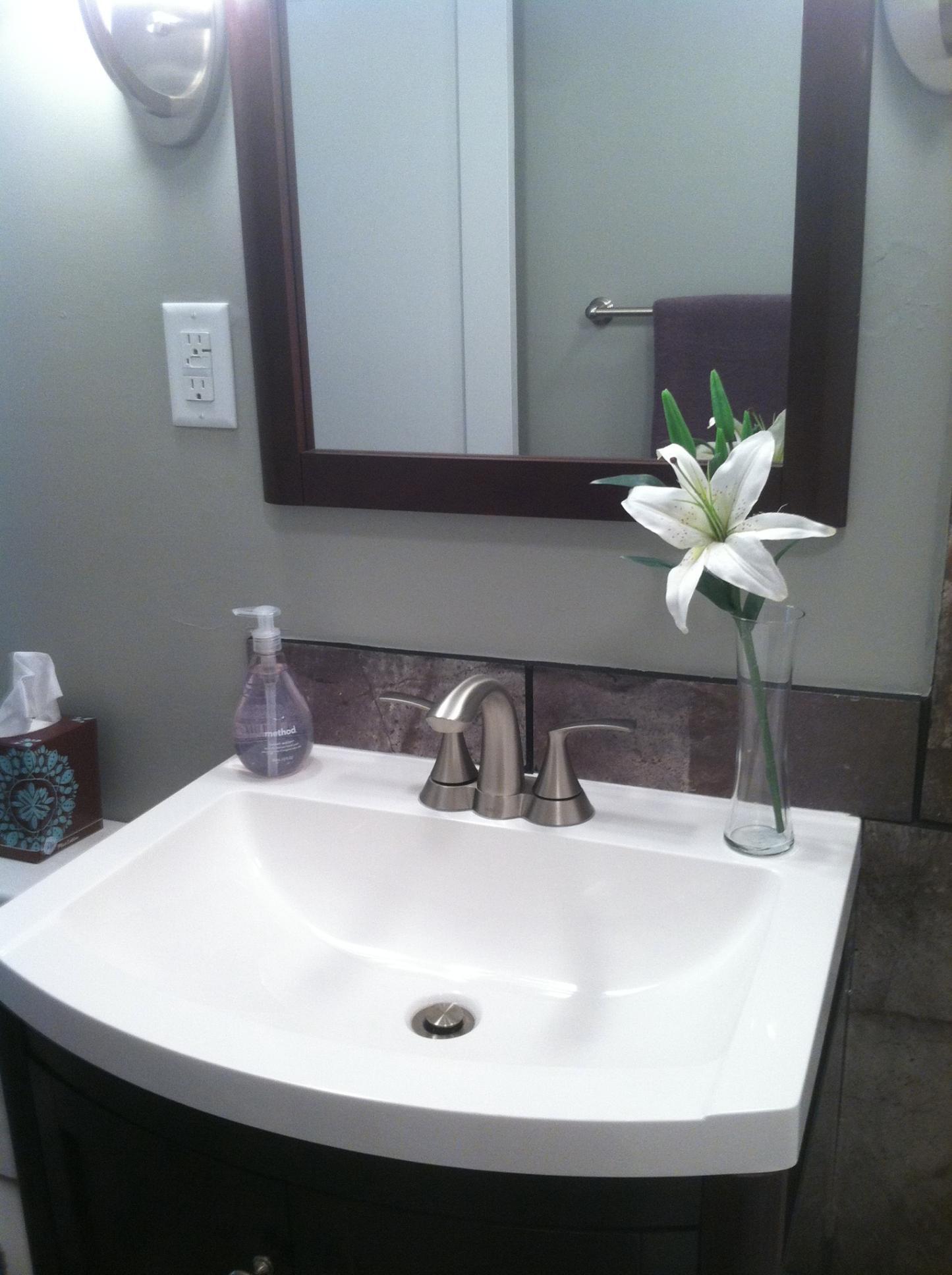 Main Bathroom - 1136 29th St