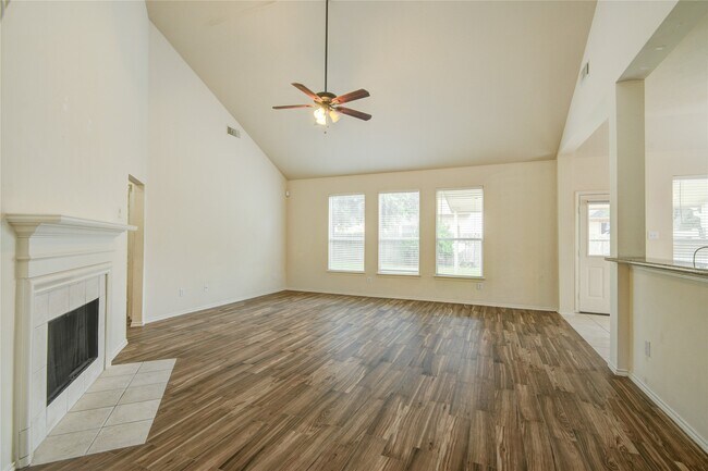 Building Photo - 21718 Grand Hollow Ln
