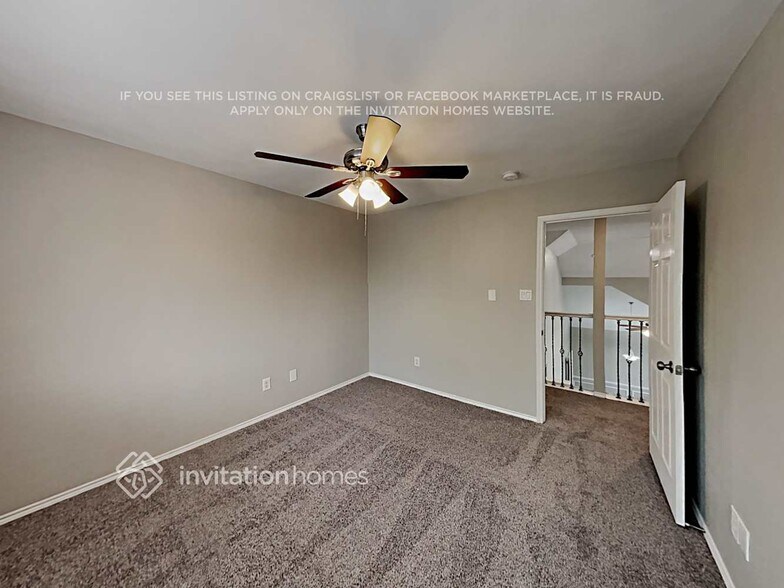 Building Photo - 1133 Finch Cir