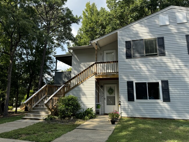 Primary Photo - 1761 Hunters Trail