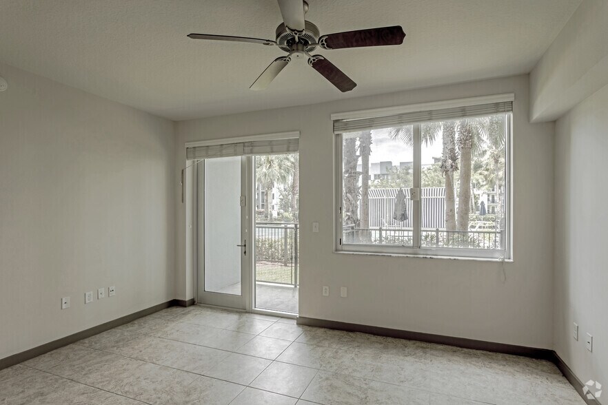 Congress Grove 250 Congress Park Dr Delray Beach FL 33445 Apartment