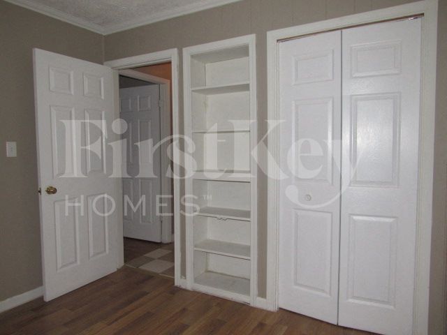 Building Photo - 8222 E 37th Pl